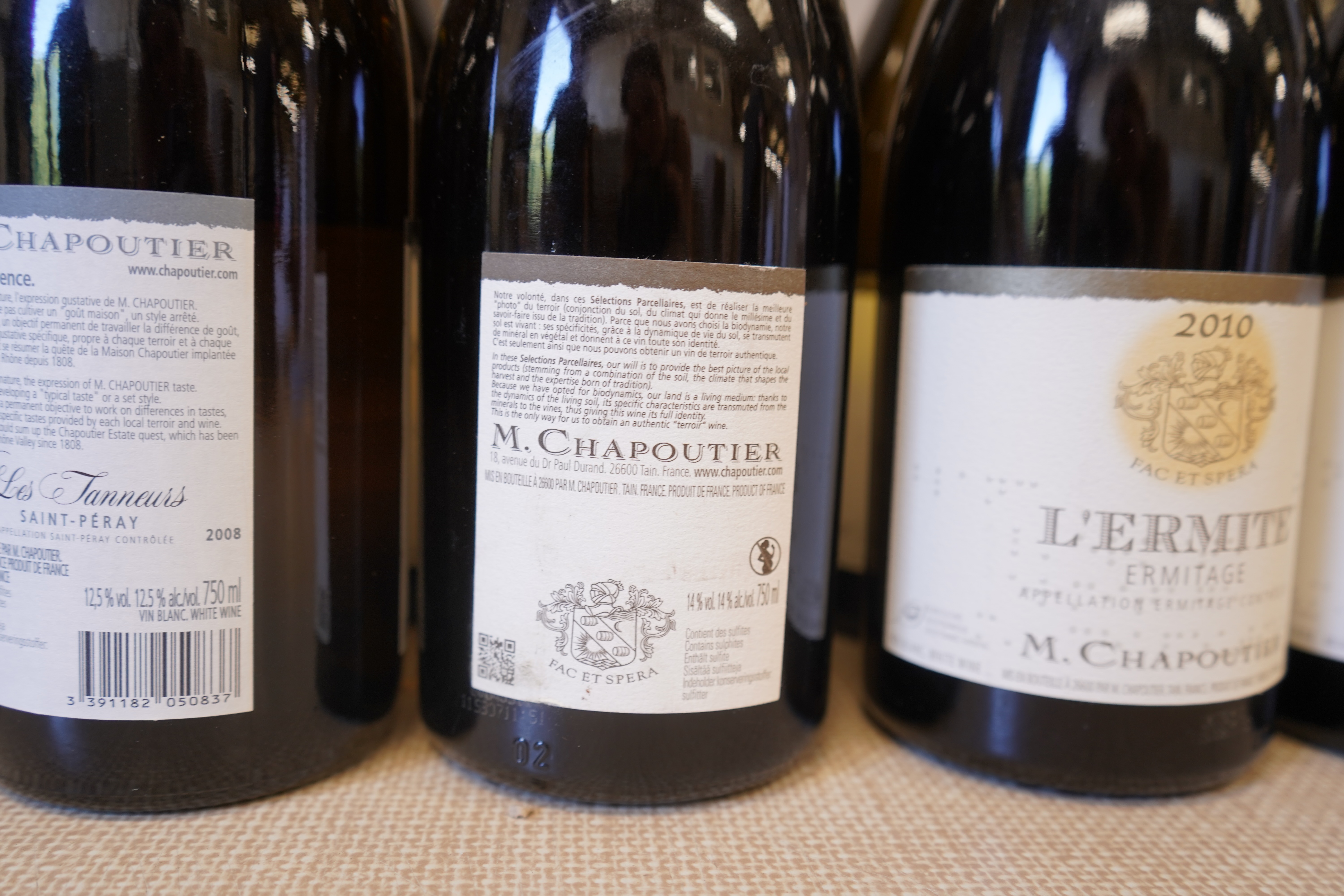 Domaine M. Chapoutier: A mixed parcel of Côtes du Rhône white wine